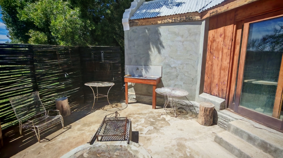 6 Bedroom Property for Sale in Pearston Eastern Cape